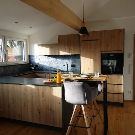 Appartement Ferienwohnung *